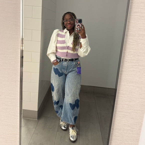 MEET YOUR POSHER - Picture 2 of 9